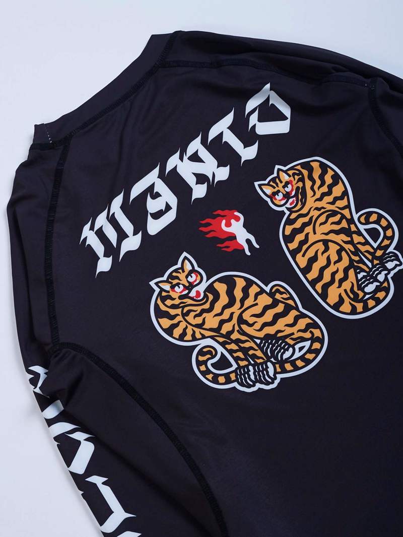 MANTO tigers RASHGUARD - BLACk